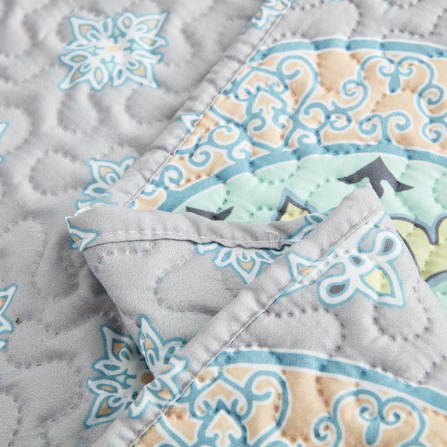 CHIXIN Bohemian Quilt Set